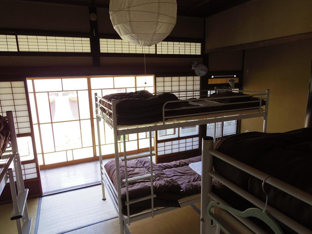 Kominka Guesthouse Hagi Akatsukiya Kamer foto