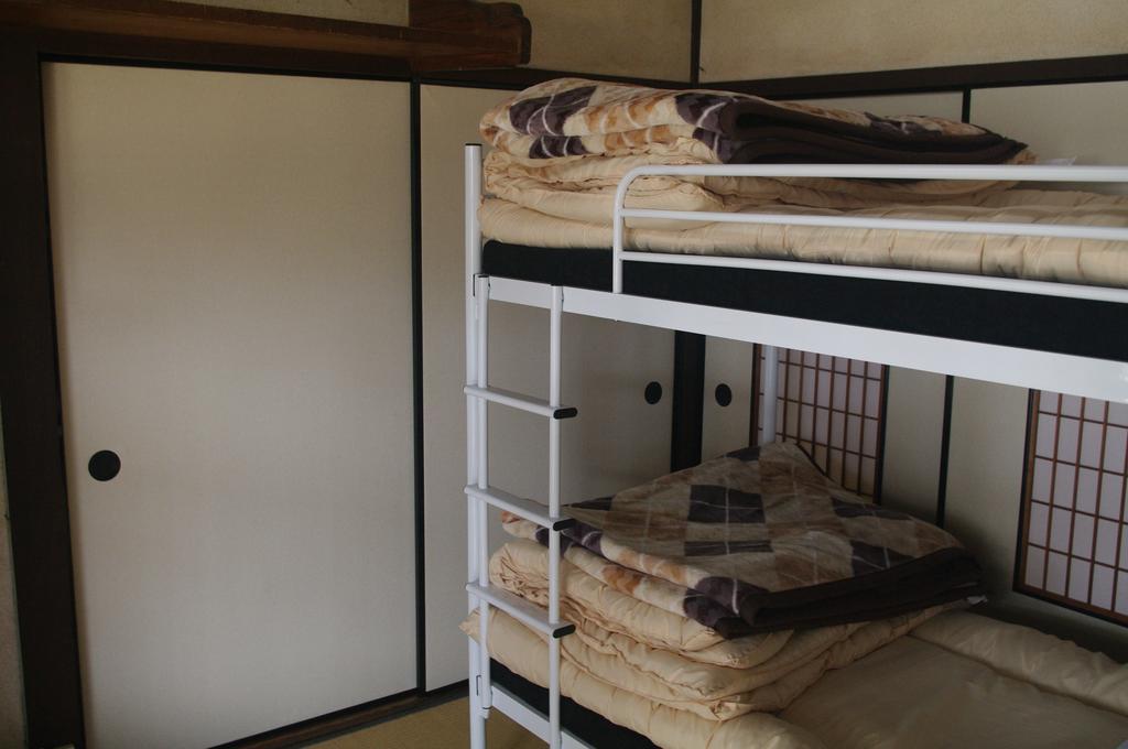 Kominka Guesthouse Hagi Akatsukiya Kamer foto